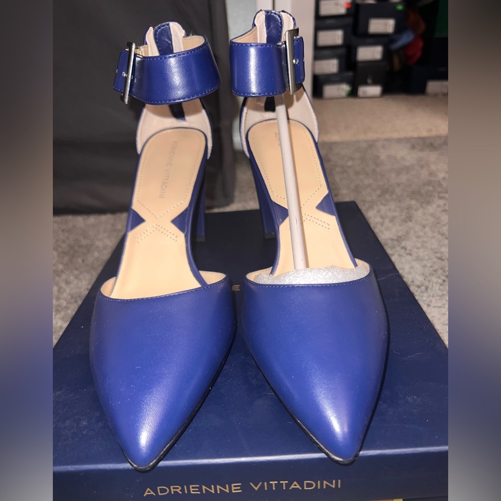 Adrienne Vittadini Av-Nerice, Blue Quarter Heel